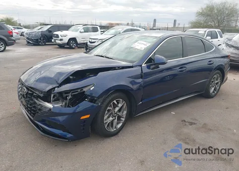 2021 Hyundai Sonata Sel z USA, uszkodzony, nr VIN 5NPEL4JA5MH123877